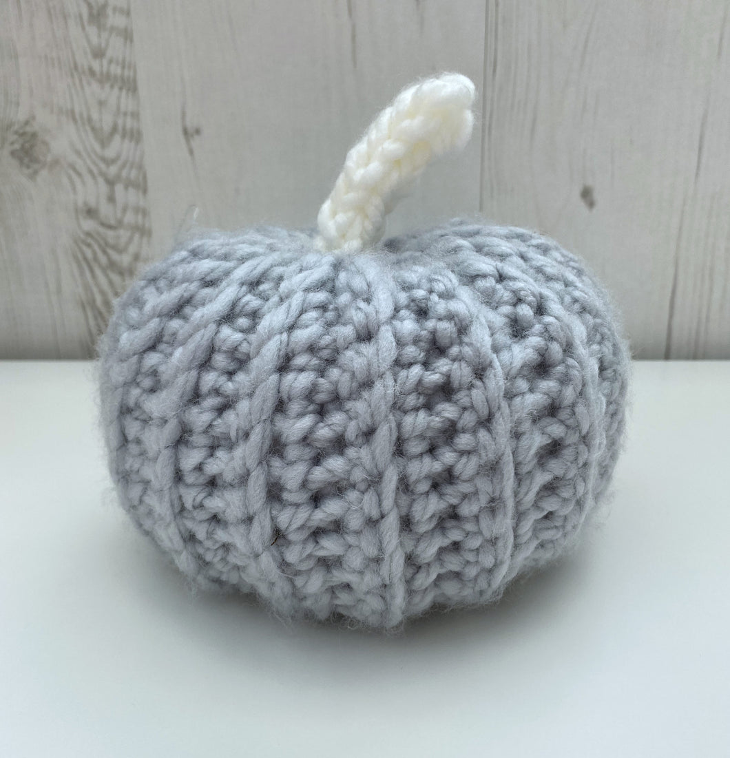 Small Pumpkin Grey